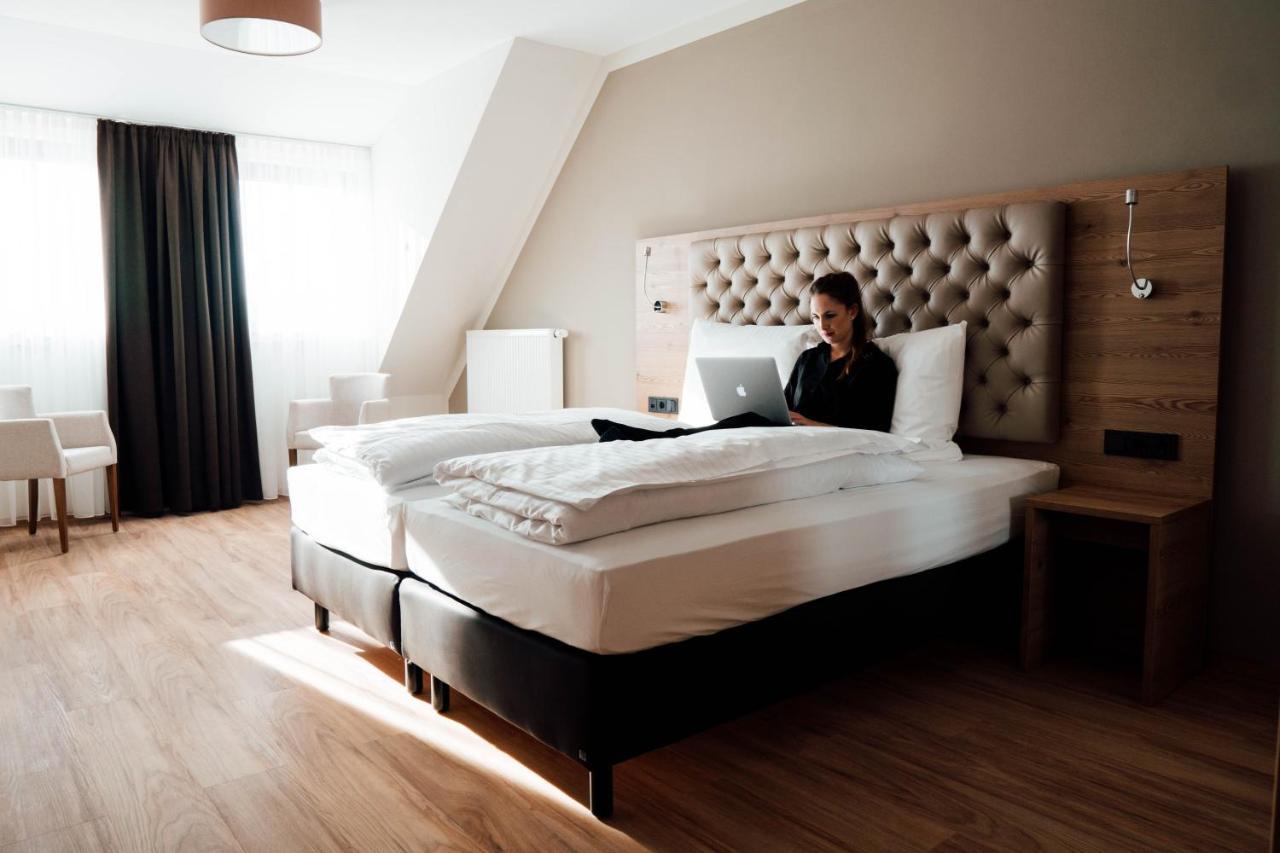 Rossano Boutique Hotel & Ristorante Sachsen bei Ansbach Zewnętrze zdjęcie